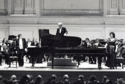 Dudley and Rena Fruchter perform at MFAS Benefit in Carnegie Hall 1996